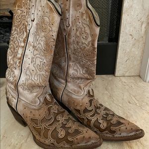 JB Dillon boots (separate or bundle deal?)
